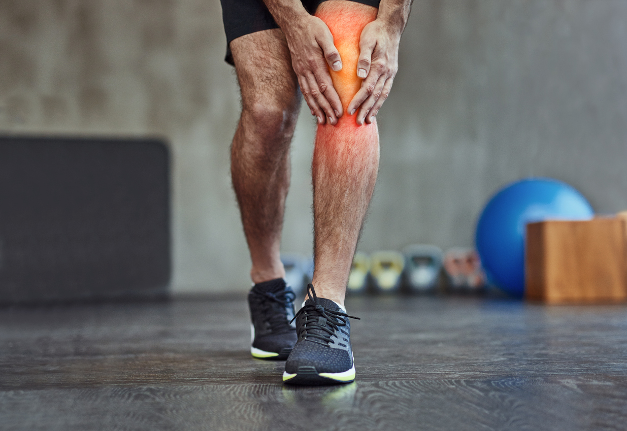 Exercises To Show Clients With Knee Pain | TRUE Fitness