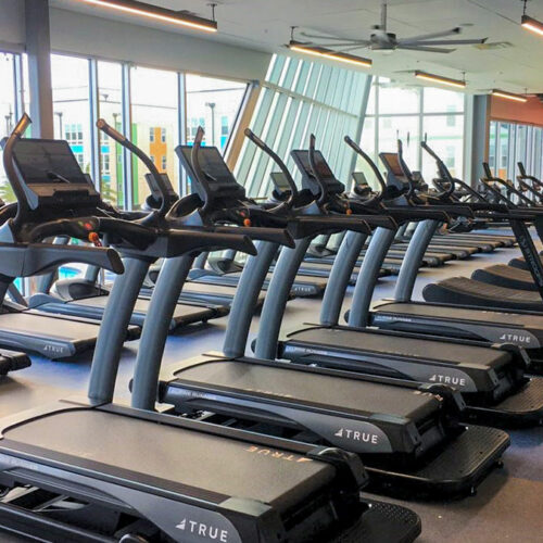 6 Reasons To Build a Workout Center for Your Apartment Complex