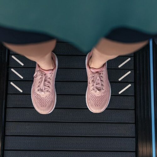4 Tips on Picking Which Treadmill to Buy for Your Complex